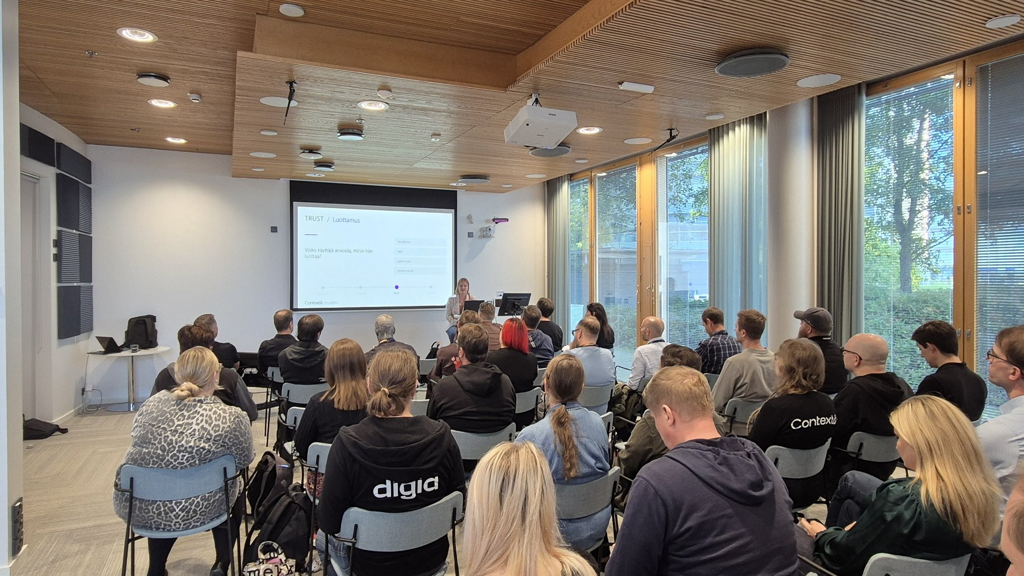 The room at PowerUp! Live Meetup during Anniina Rousu's talk